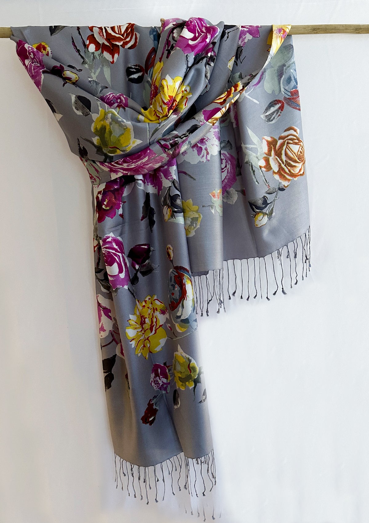 SS-6376 - STOLE AND SCARF - GREY FLORAL