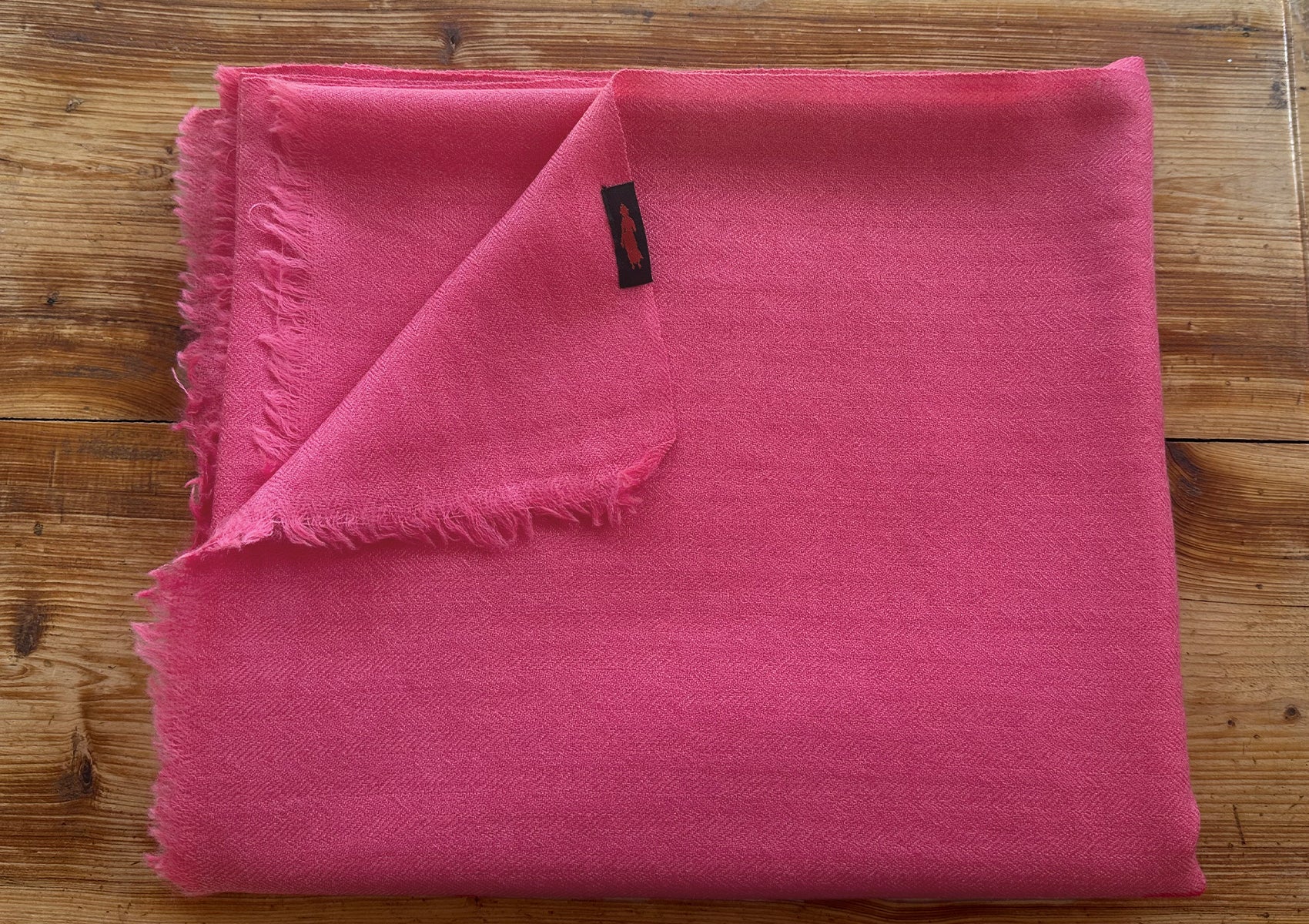 LAMA - Large Meditation Blanket - Bright Pink